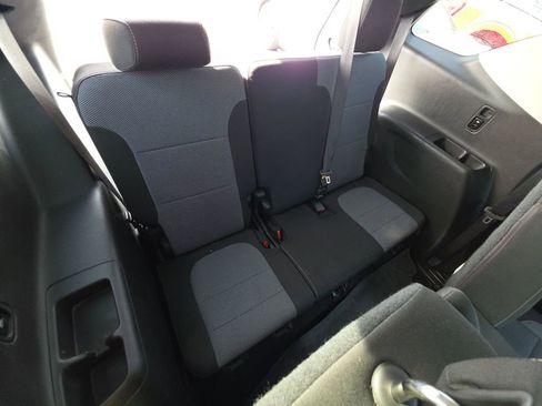 Used 2018 Chevrolet Traverse LT w/ LPO, Floor Liner Package AWD/4WD image 7