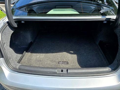 Used 2014 Volkswagen Passat TDI SEL Premium image 22