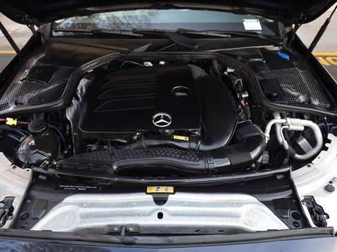 Used 2019 Mercedes-Benz C 300 4MATIC Sedan image 10
