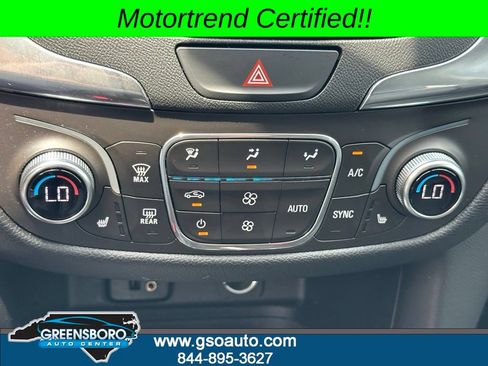 Used 2018 Chevrolet Equinox LT FWD image 28