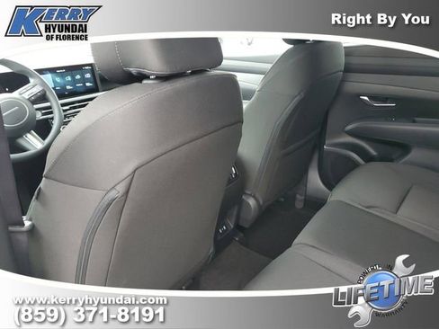 New 2026 Hyundai Tucson SEL image 13