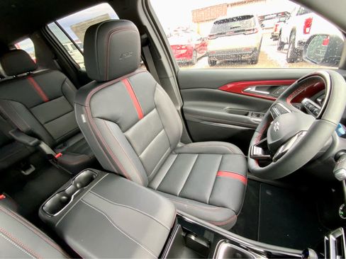 New 2026 Chevrolet Traverse RS image 29