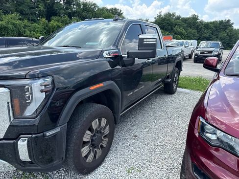 Used 2026 GMC Sierra 3500 Denali w/ Denali Reserve Package AWD/4WD image 2