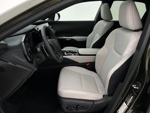 Used 2024 Lexus RX 350 Premium w/ Cold Area Package AWD/4WD image 11