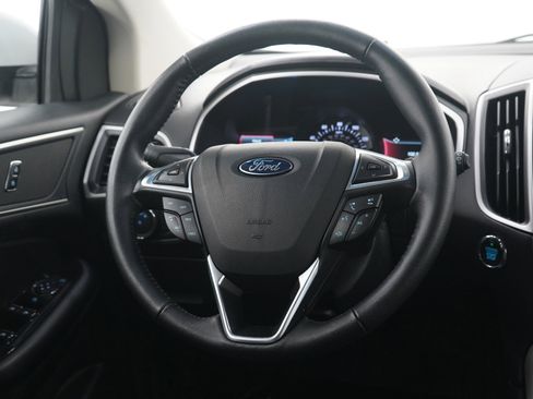 Used 2017 Ford Edge SEL image 14