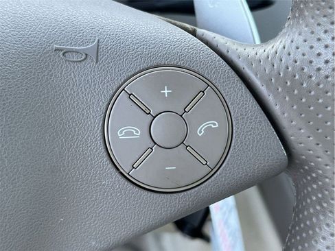 Used 2012 Mercedes-Benz SL 63 AMG image 29