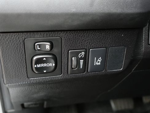 Used 2017 Toyota RAV4 LE w/ All Weather Liner Package AWD/4WD image 23