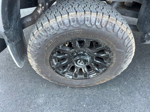 Used 2022 RAM 2500 Laramie AWD/4WD image 14