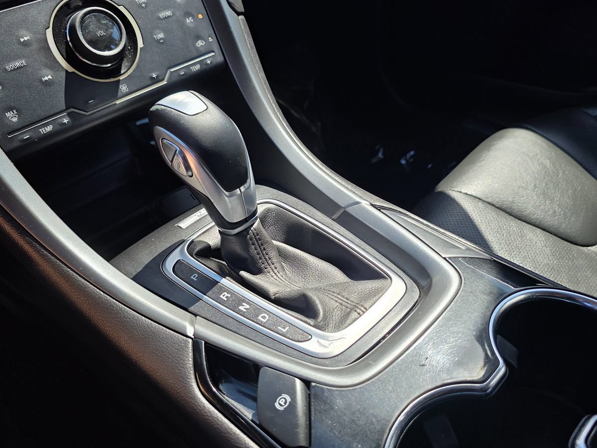 Used 2014 Ford Fusion Titanium FWD image 35