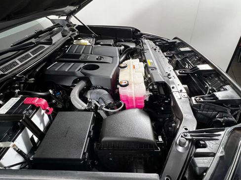 Used 2022 Toyota Tundra SR5 image 9