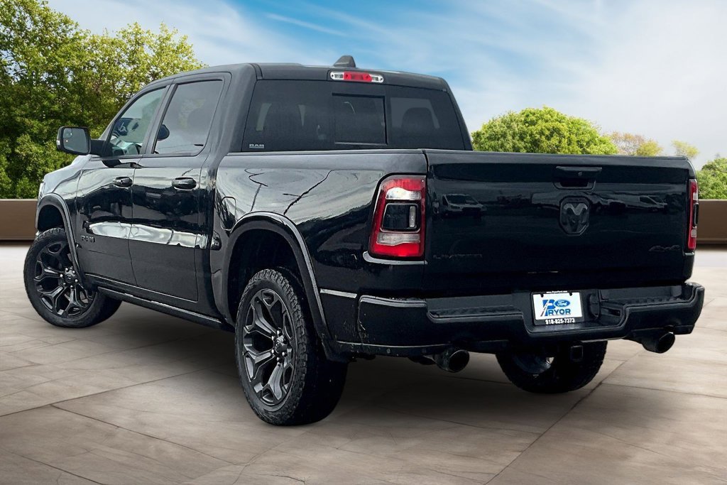 Used 2020 RAM 1500 Limited w/ Black Appearance Package AWD/4WD image 12
