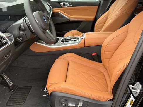 New 2026 BMW X5 xDrive50e w/ Executive Package image 17