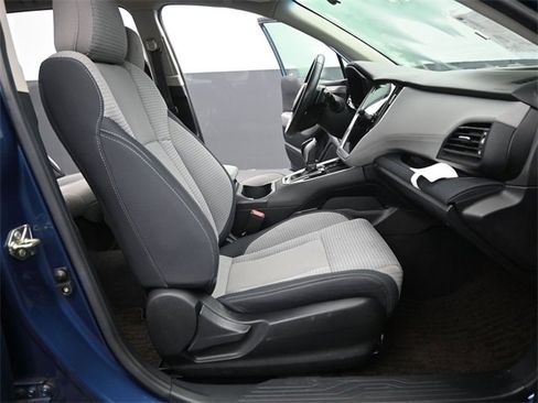 Used 2020 Subaru Outback Premium image 18