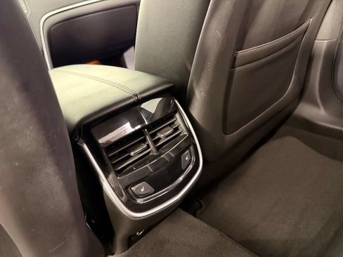 Used 2019 Cadillac XTS Luxury FWD image 14