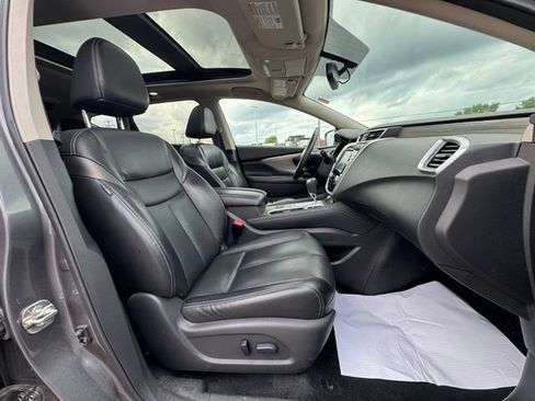 Used 2018 Nissan Murano SL w/ Moonroof Package AWD/4WD image 12