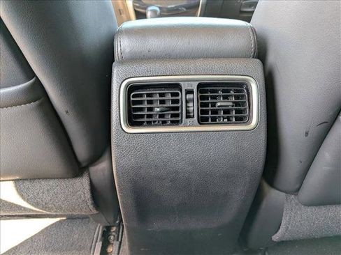 Used 2013 Nissan Altima 2.5 SL w/ Technology Pkg image 18