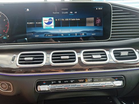 New 2025 Mercedes-Benz GLE 350 4MATIC image 14