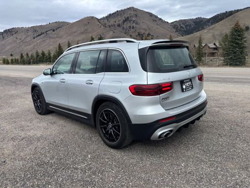 Used 2024 Mercedes-Benz GLB 35 AMG 4MATIC image 8