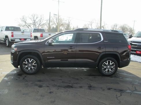 Used 2021 GMC Acadia SLE w/ Driver Convenience Package image 8