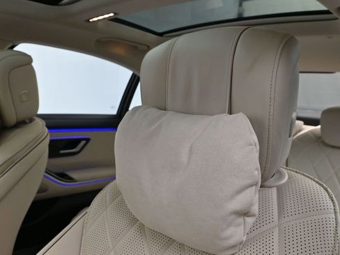 Used 2025 Mercedes-Benz S 580 4MATIC Sedan image 19
