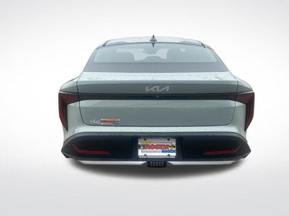 New 2025 Kia K4 LXS