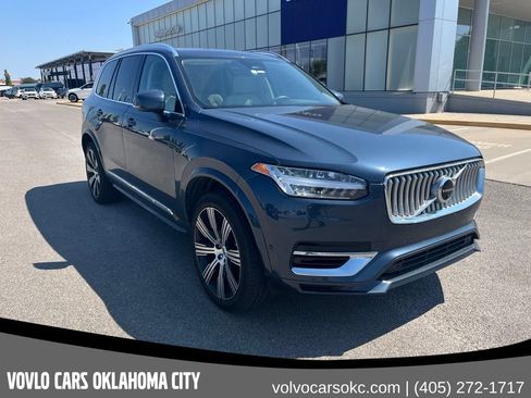 Used 2023 Volvo XC90 T8 Plus w/ Protection Package Premier AWD/4WD image 3