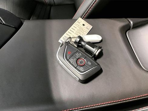 Used 2022 Chevrolet Corvette Stingray Premium Cpe w/ 3LT image 16