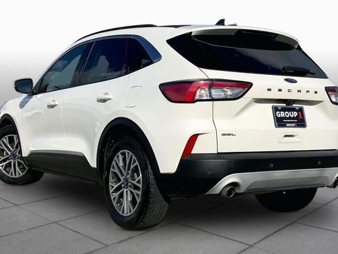 Certified 2022 Ford Escape SEL w/ Technology Package FWD image 11