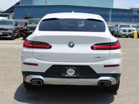 Used 2025 BMW X4 xDrive30i AWD/4WD image 4