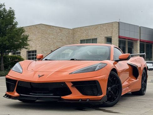 Used 2022 Chevrolet Corvette Stingray Preferred Conv w/ Z51 Performance Package RWD image 2