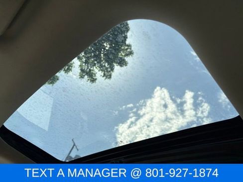 Used 2017 Buick Enclave Premium w/ Experience Buick Package AWD/4WD image 30
