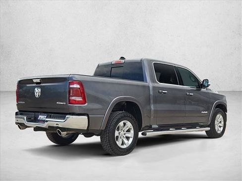 Used 2022 RAM 1500 Laramie AWD/4WD image 5