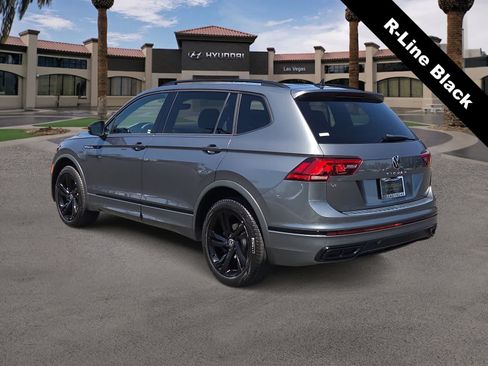Used 2023 Volkswagen Tiguan SE R-Line FWD image 6