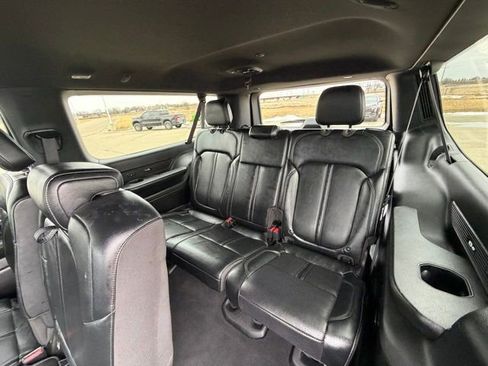 Used 2024 Jeep Wagoneer L Series II image 20