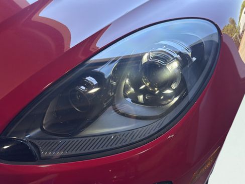 Used 2018 Porsche Macan GTS w/ Premium Package Plus AWD/4WD image 28