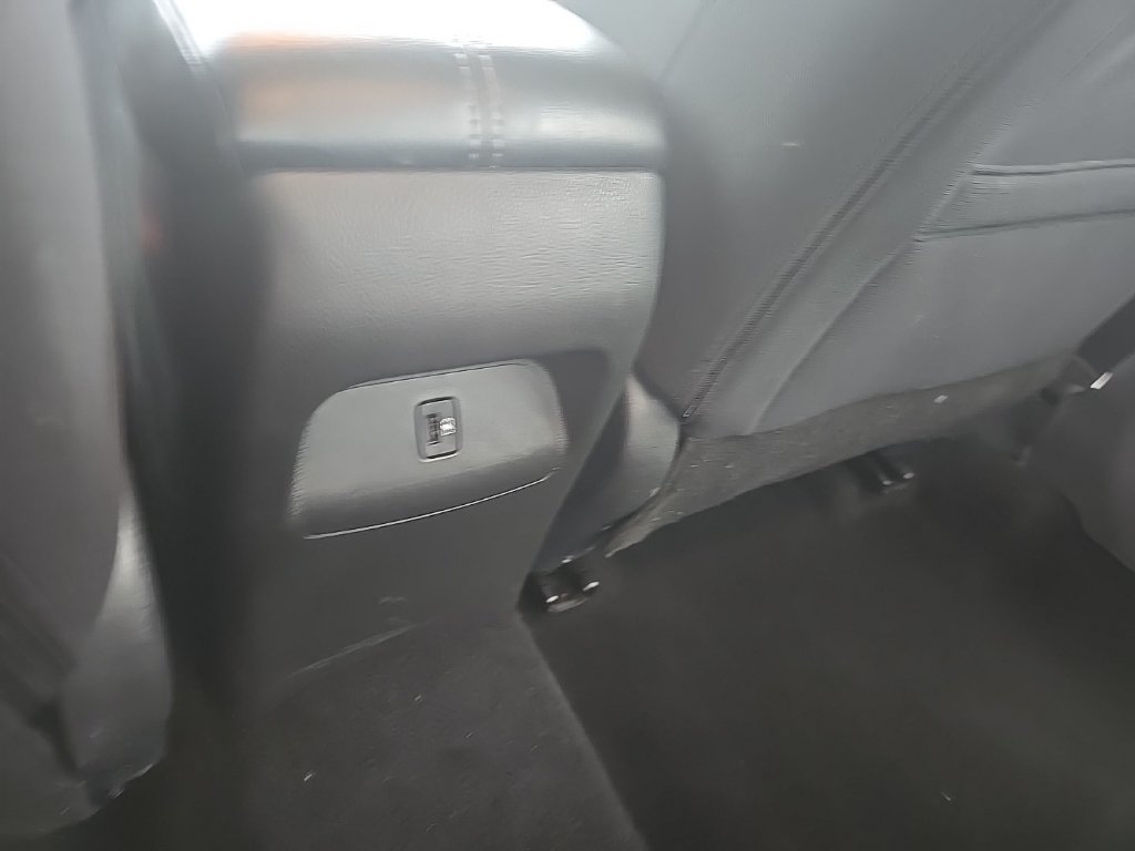 Used 2023 Nissan Sentra SV FWD image 25