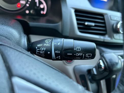 Used 2014 Honda Odyssey Touring Elite image 21