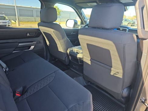 Used 2026 Toyota Tundra SR5 w/ SR5 Convenience Package AWD/4WD image 31