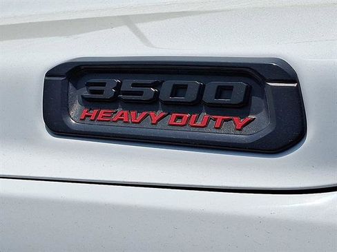 New 2024 RAM 3500 Tradesman image 20
