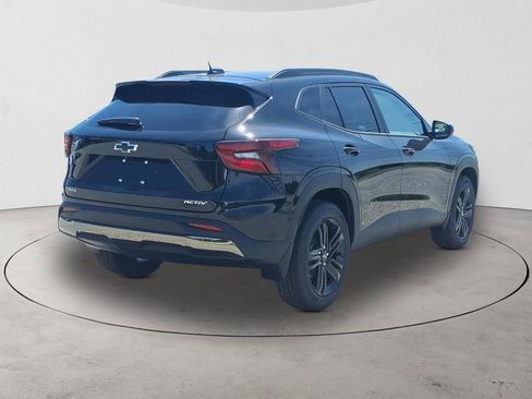 New 2026 Chevrolet Trax ACTIV FWD image 5