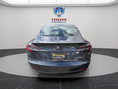 Used 2023 Tesla Model 3 Performance image 5