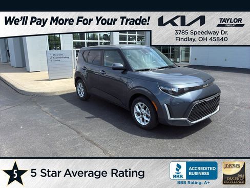 Used 2025 Kia Soul LX w/ LX Technology Package FWD image 1