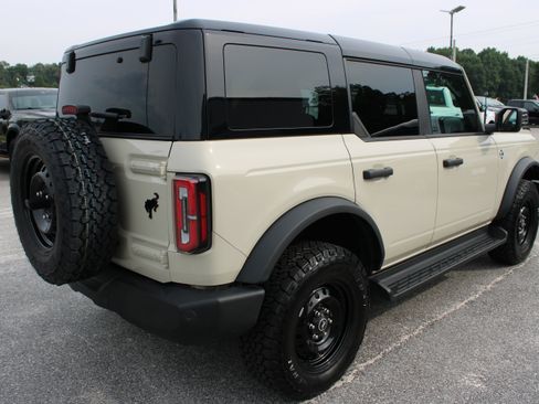 Used 2026 Ford Bronco Outer Banks AWD/4WD image 6