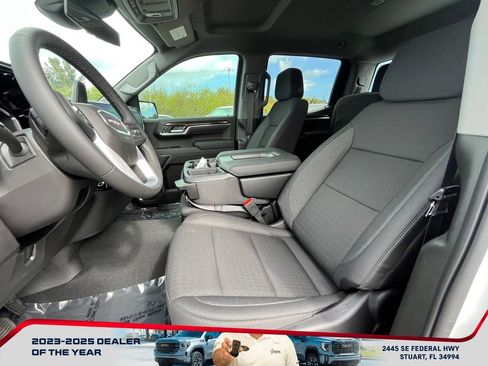 New 2026 GMC Sierra 1500 Elevation image 10