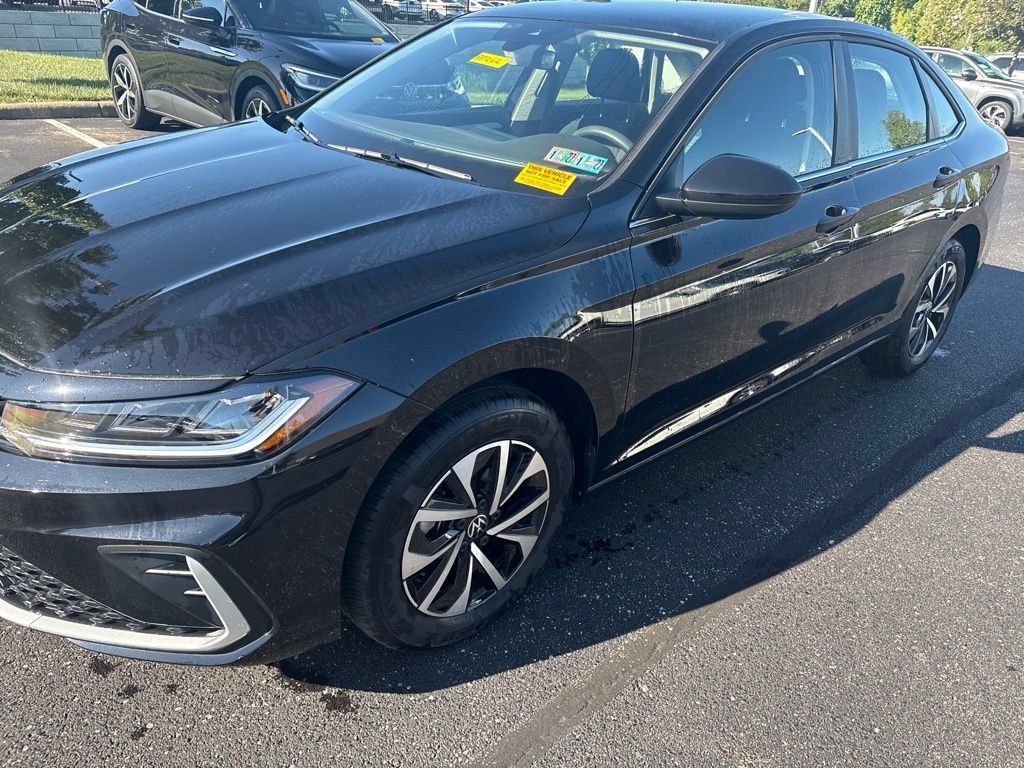 Used 2026 Volkswagen Jetta S FWD image 2