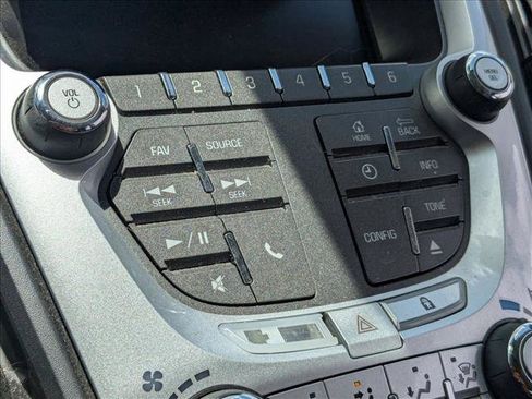 Used 2015 Chevrolet Equinox LT w/ Driver Convenience Package image 7