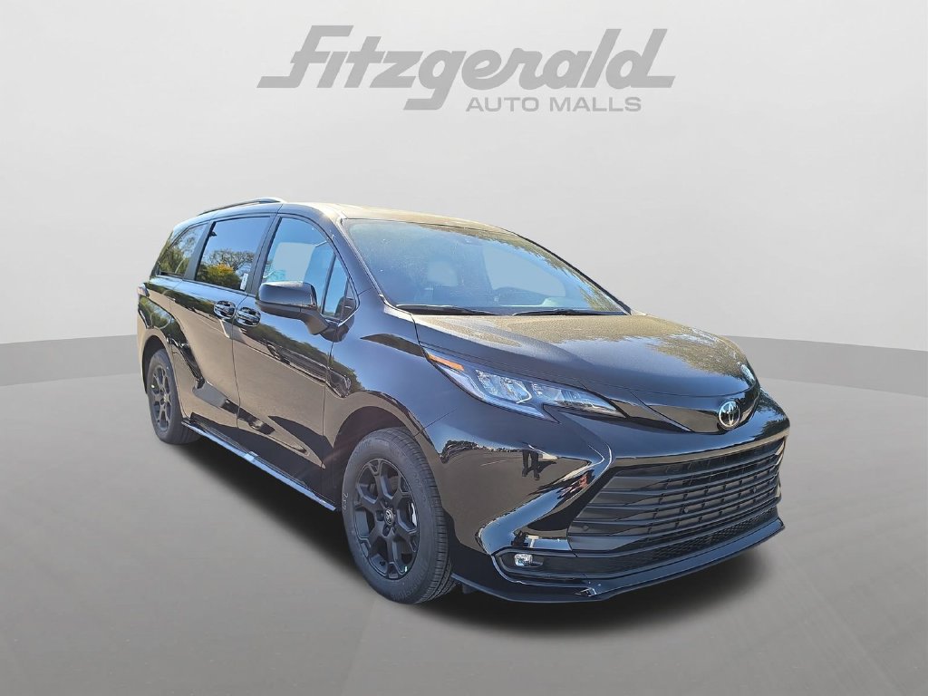 Used 2026 Toyota Sienna XLE Woodland Edition AWD/4WD 360° Tour