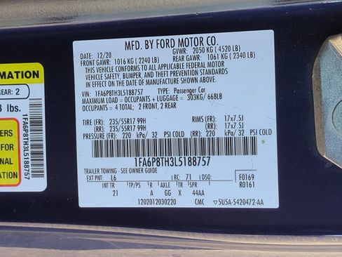 Used 2020 Ford Mustang Coupe RWD image 32