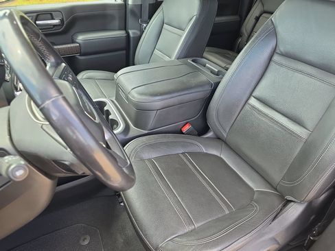 Used 2023 GMC Sierra 3500 Denali w/ Denali Ultimate Package AWD/4WD image 16
