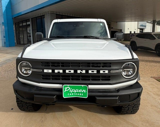 Used 2025 Ford Bronco 4-Door AWD/4WD image 3